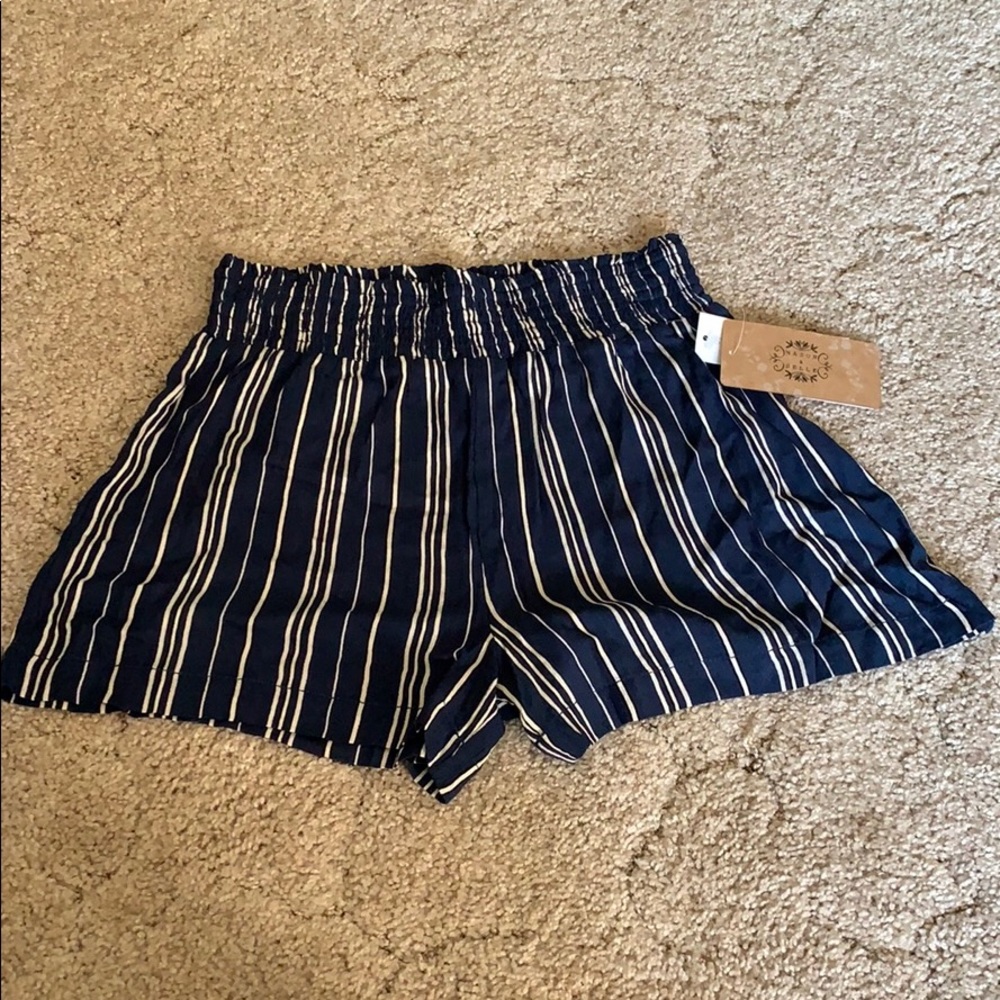 Leila Print Short